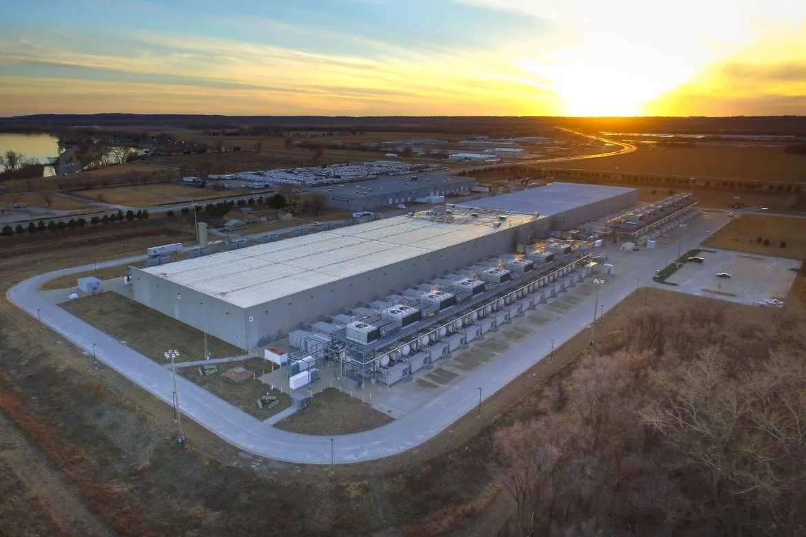 Az adatközpontokat a tiszta energiához hasonlóan kezelné a Center for Data Innovation