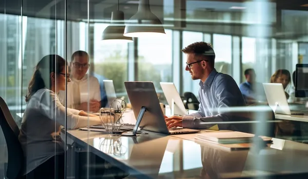 Az Alteryx szerint akár 95 százalékkal csökkenthető az AI tokenköltsége