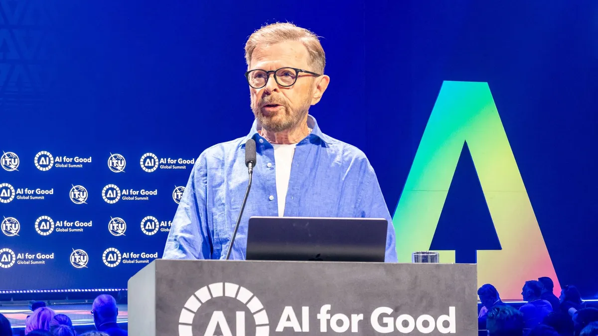 Björn Ulvaeus szerint az AI fejlesztőinek partnerként kell kezelniük az alkotókat