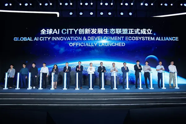 Huawei 14 partnerrel globális AI CITY szövetséget indított Sanghajban